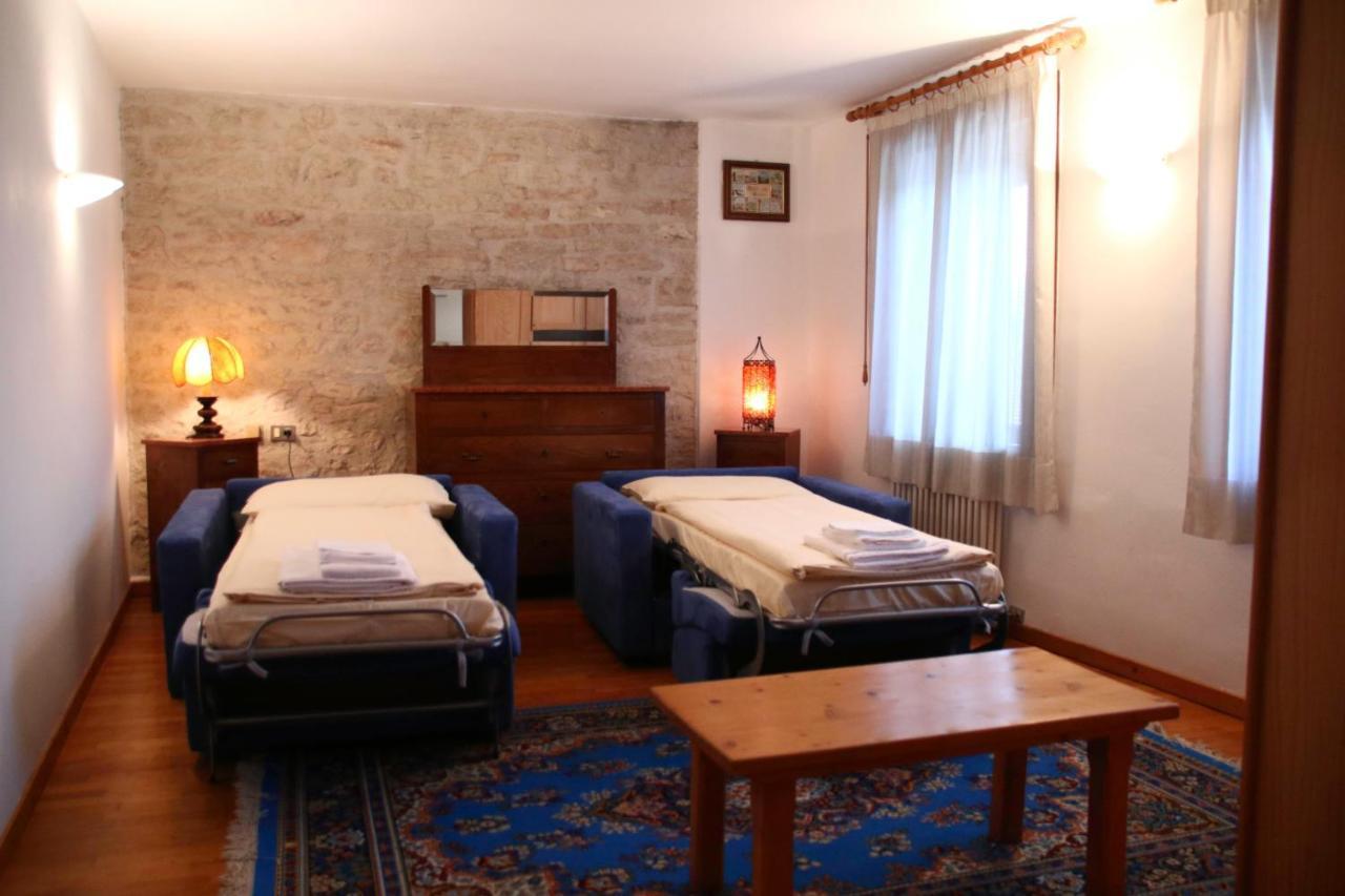 Aurora Hotel 2*